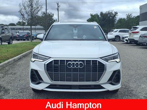 Used 2025 Audi Q3 2.0T Premium w/ Convenience Package AWD/4WD image 2