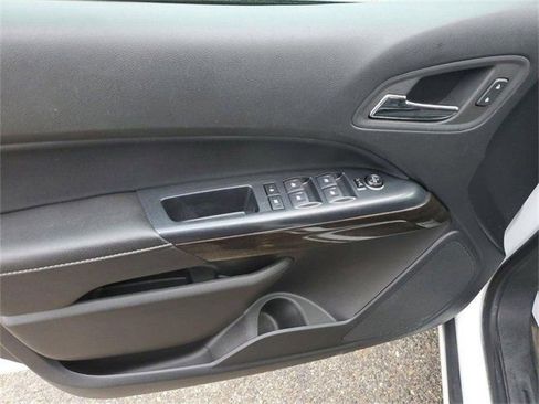 Used 2022 GMC Canyon Elevation w/ Trailering Package image 17