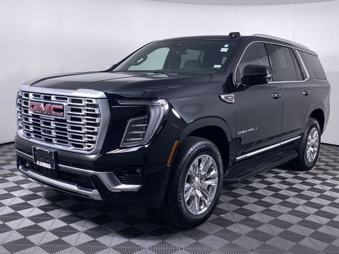 Certified 2025 GMC Yukon Denali image 18