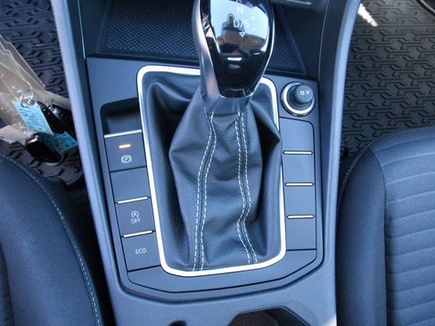 Used 2026 Volkswagen Jetta S FWD image 15