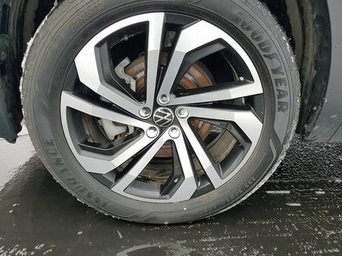 Used 2023 Volkswagen Atlas SEL image 8