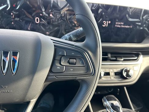 New 2026 Buick Envista Preferred FWD image 21