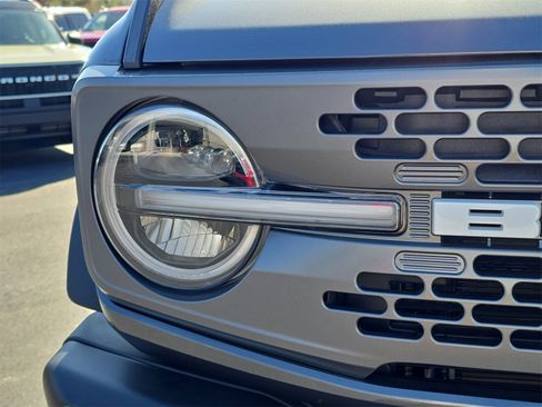 New 2025 Ford Bronco Badlands w/ Sasquatch Package image 7