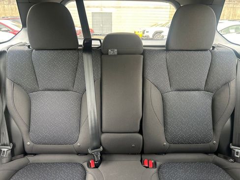 Certified 2025 Subaru Forester Premium AWD/4WD image 33