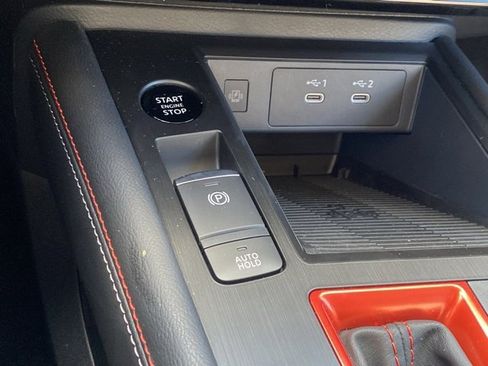 New 2026 Nissan Kicks SR image 22