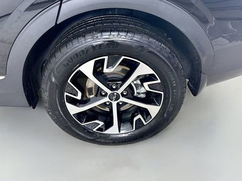 Used 2025 Kia Sportage EX w/ EX Premium Package image 31