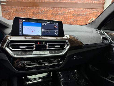 Used 2023 BMW X3 xDrive30i w/ Convenience Package w/ZPA AWD/4WD image 19