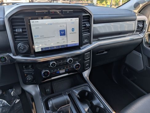 Used 2022 Ford F150 Lariat AWD/4WD image 33