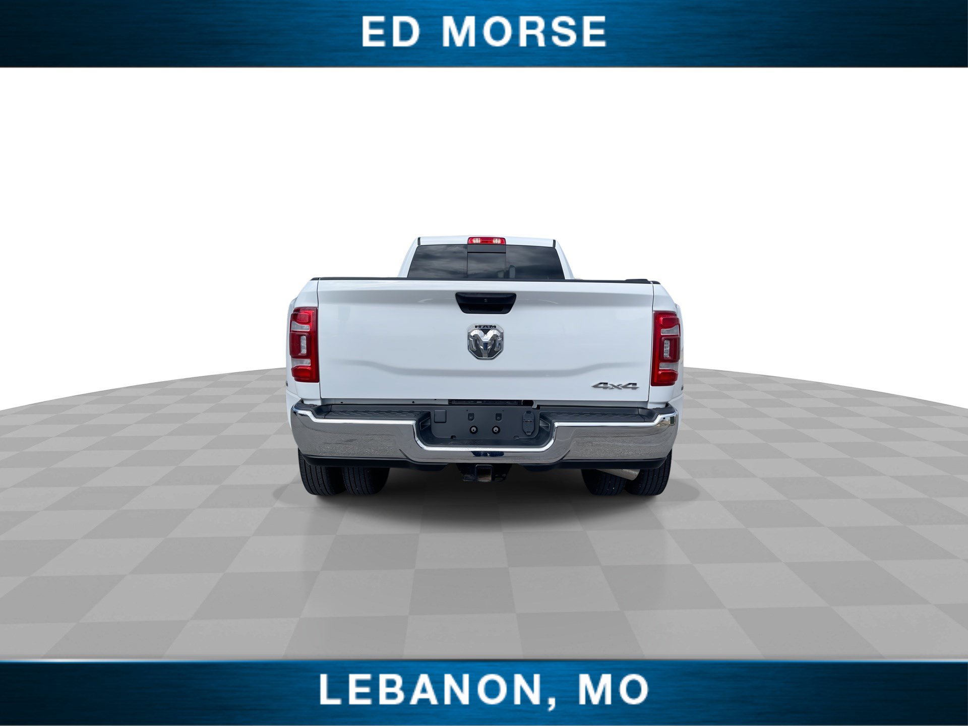 Used 2024 RAM 3500 Tradesman w/ Chrome Appearance Group AWD/4WD image 7