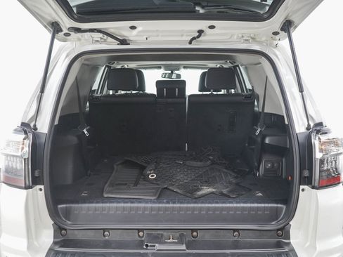Used 2019 Toyota 4Runner Limited AWD/4WD image 16