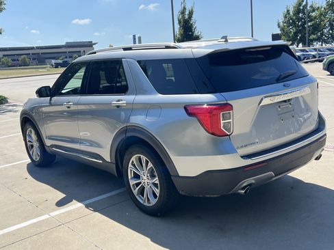Used 2020 Ford Explorer Limited image 8