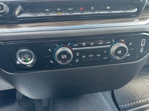 Used 2024 Chevrolet Silverado 1500 LT AWD/4WD image 26