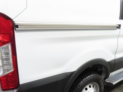 Used 2023 Ford Transit 250 Low Roof AWD w/ Exterior Upgrade Package image 27