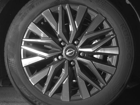 Used 2025 Nissan Altima 2.5 SV image 13