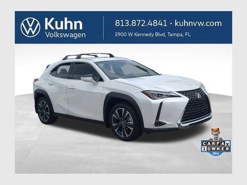 Used 2022 Lexus UX 200 w/ Accessory Package (Z2) FWD image 1