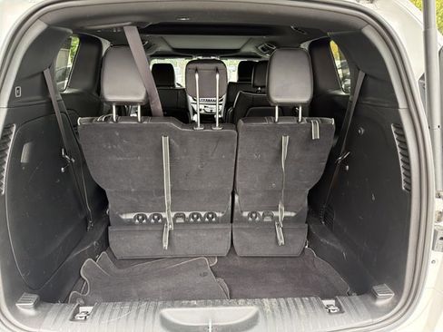 Used 2025 Chrysler Pacifica Limited FWD image 26