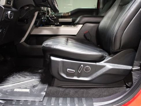 Used 2018 Ford F150 Lariat AWD/4WD image 17