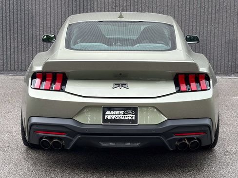 New 2026 Ford Mustang GT Premium w/ GT Performance Package RWD image 7