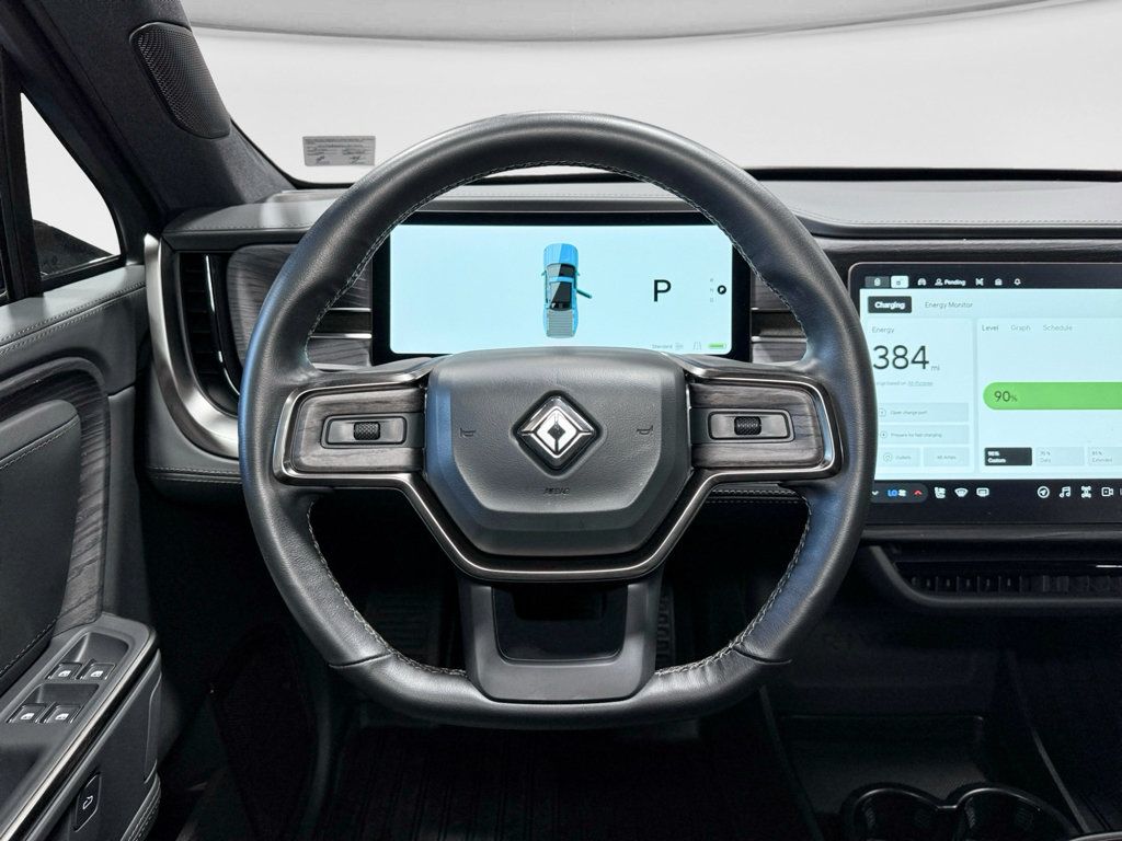 Used 2025 Rivian R1T Adventure Dual AWD/4WD image 9