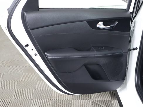 Used 2024 Kia Forte GT-Line w/ GT-Line Premium Package FWD image 27