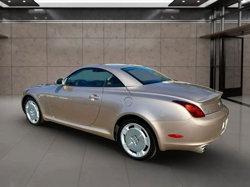 Used 2004 Lexus SC 430 Convertible image 6