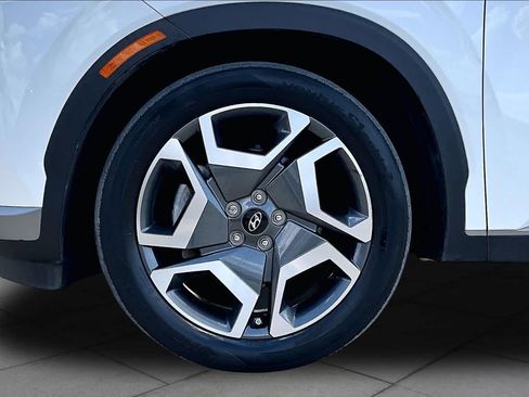 Used 2024 Hyundai Palisade Limited FWD image 11