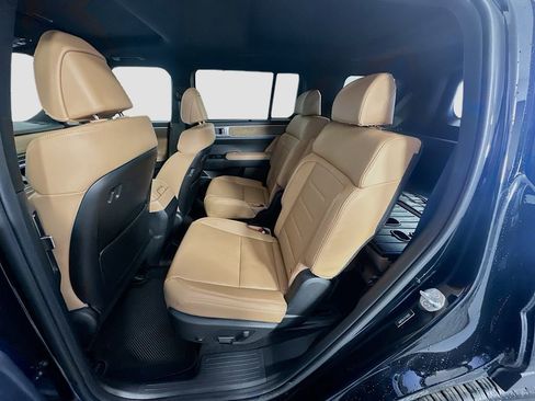 New 2026 Hyundai Santa Fe Limited image 17