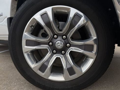 Used 2019 RAM 1500 Limited image 11