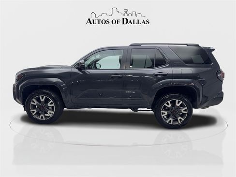 Used 2025 Toyota 4Runner TRD Sport image 5