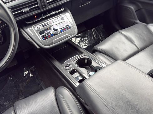 Used 2021 Lincoln Corsair Reserve w/ Equipment Group 201A image 13