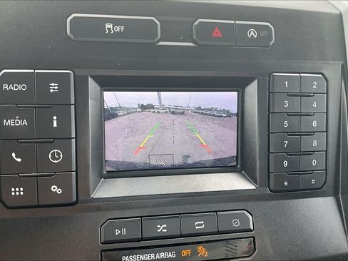 Used 2018 Ford F150 XLT AWD/4WD image 22