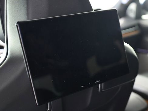Used 2025 Lincoln Navigator Black Label AWD/4WD image 18