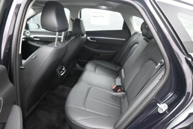 New 2026 Hyundai Sonata Limited FWD image 16