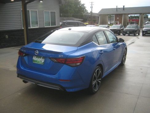 Used 2023 Nissan Sentra SR FWD image 8