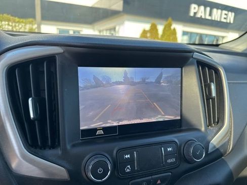 Used 2023 GMC Terrain Denali image 12