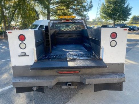 Used 2013 Chevrolet Silverado 3500 W/T image 22