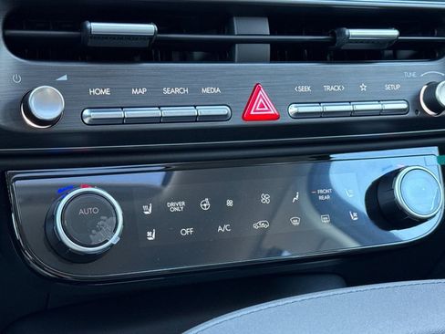 New 2026 Hyundai Palisade SEL Premium FWD image 25