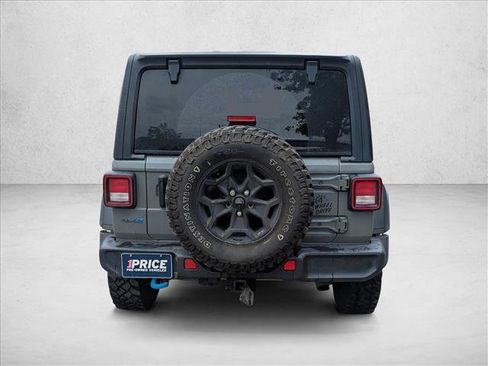 Used 2023 Jeep Wrangler Unlimited w/ Cold Weather Group AWD/4WD image 6