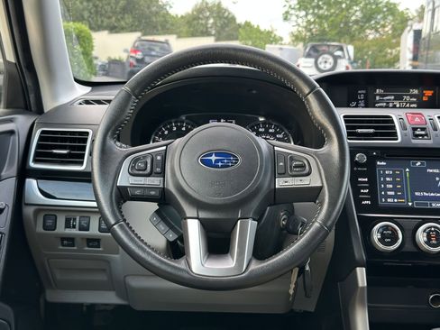 Used 2018 Subaru Forester 2.5i Limited AWD/4WD image 18