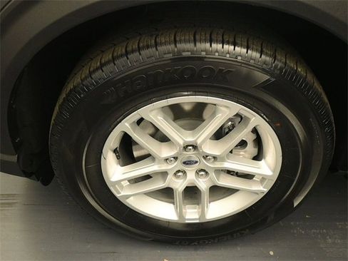 New 2026 Ford Explorer Active image 16