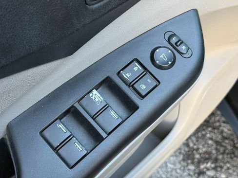 Used 2013 Honda CR-V EX image 21