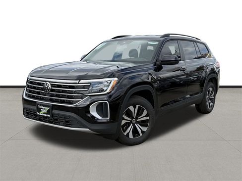 New 2026 Volkswagen Atlas SE image 1