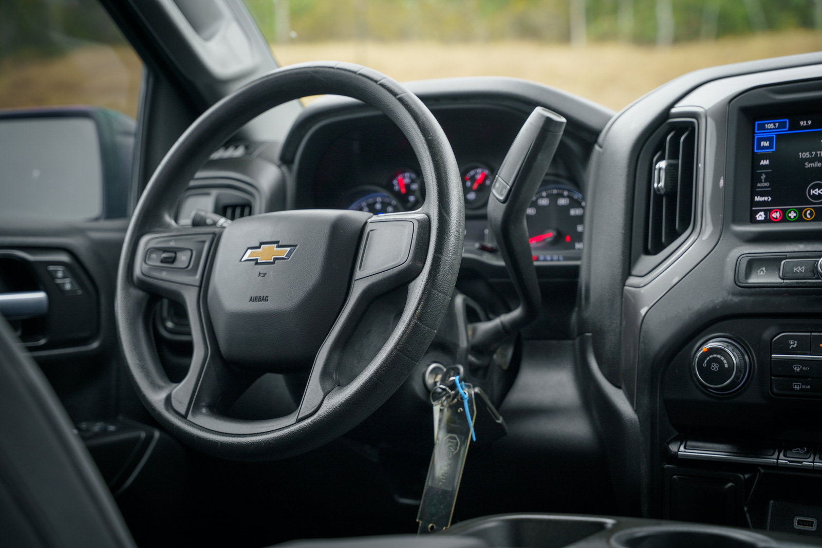 Used 2020 Chevrolet Silverado 1500 Custom w/ Custom Value Package RWD image 31