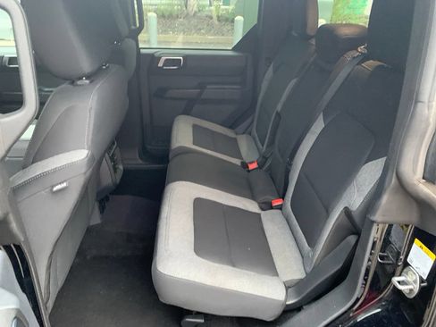 Used 2025 Ford Bronco Big Bend AWD/4WD image 8