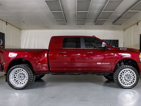 Used 2022 RAM 3500 Limited image 5