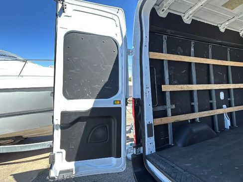 Used 2022 Ford E-Transit 148 High Roof w/ Load Area Protection Package RWD image 43