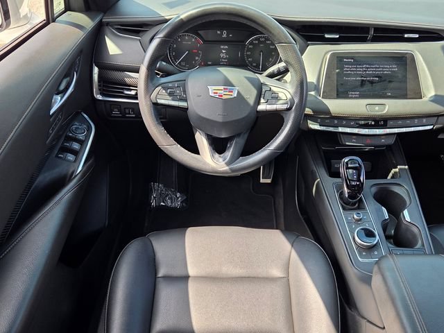 Used 2023 Cadillac XT4 Sport FWD image 7