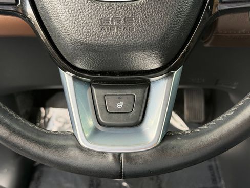 Used 2023 Honda Pilot Elite image 19