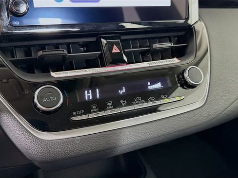 Certified 2024 Toyota Corolla LE image 11