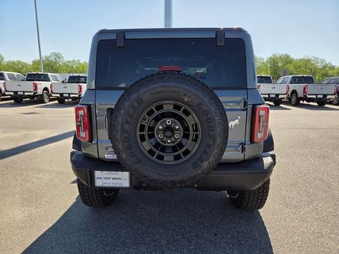 New 2026 Ford Bronco Badlands AWD/4WD image 9